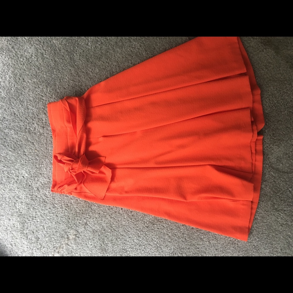 Ann Taylor midi skirt with a waist tie